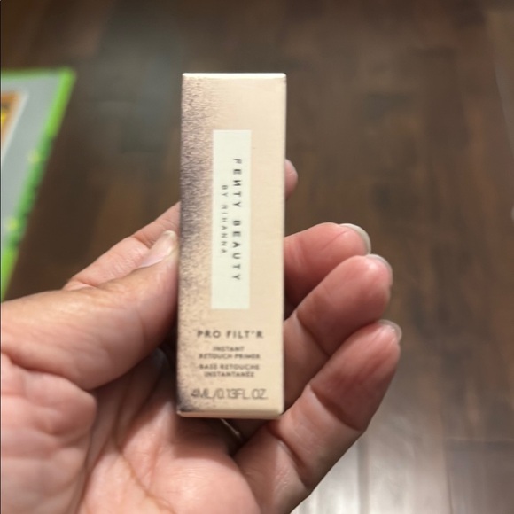 Fenty Beauty Pro Filt'r Primer in Cream Packaging - Picture 1 of 3